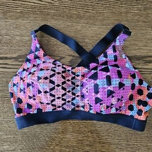 NWOT Victoria SECRET Lightweight Sports Bra
